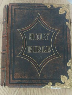 Vintage Old Family Holy Bible Numerous and Illustrations 1877 by Rev.John Brown