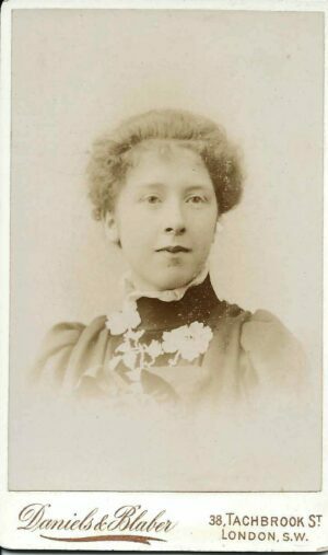 Carte de Viste of Unidentified Woman, London,1880s