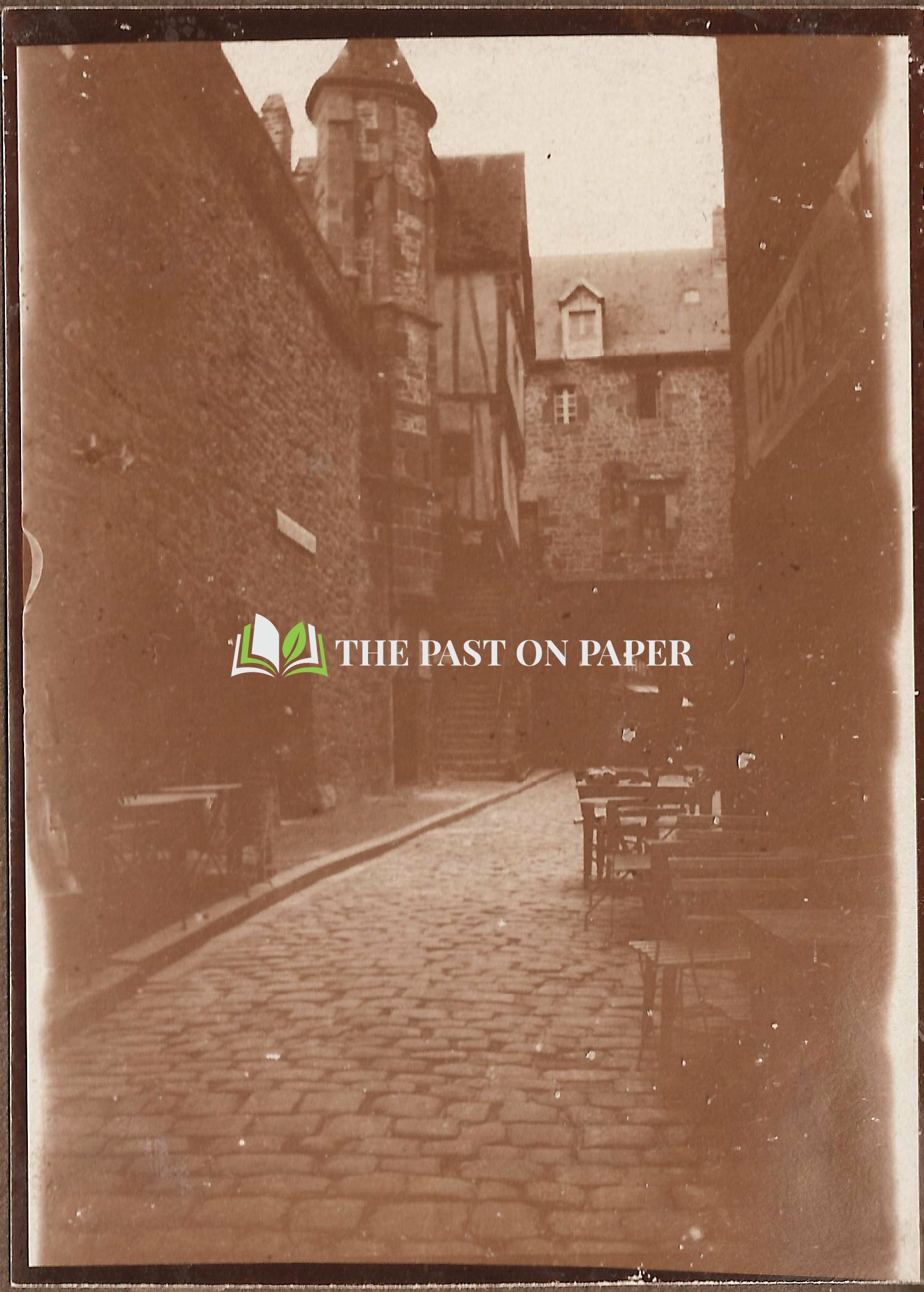 Tourist Photo Album of France, early 1900s - Image 7