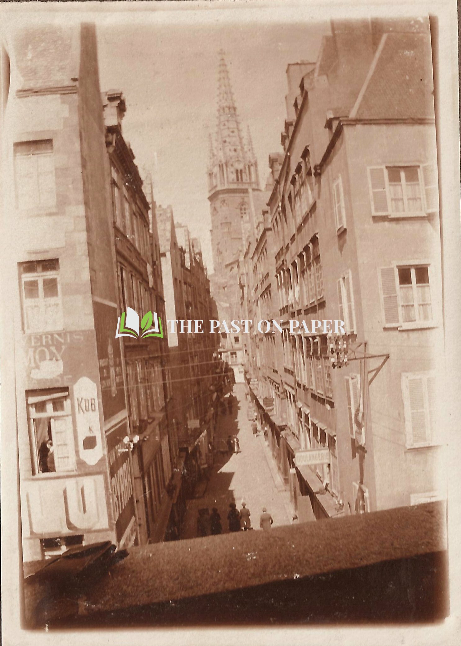 Tourist Photo Album of France, early 1900s - Image 10